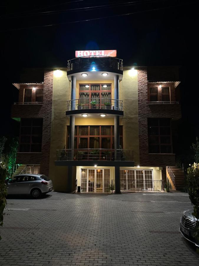 Edisem Hotel Mezez Exterior foto